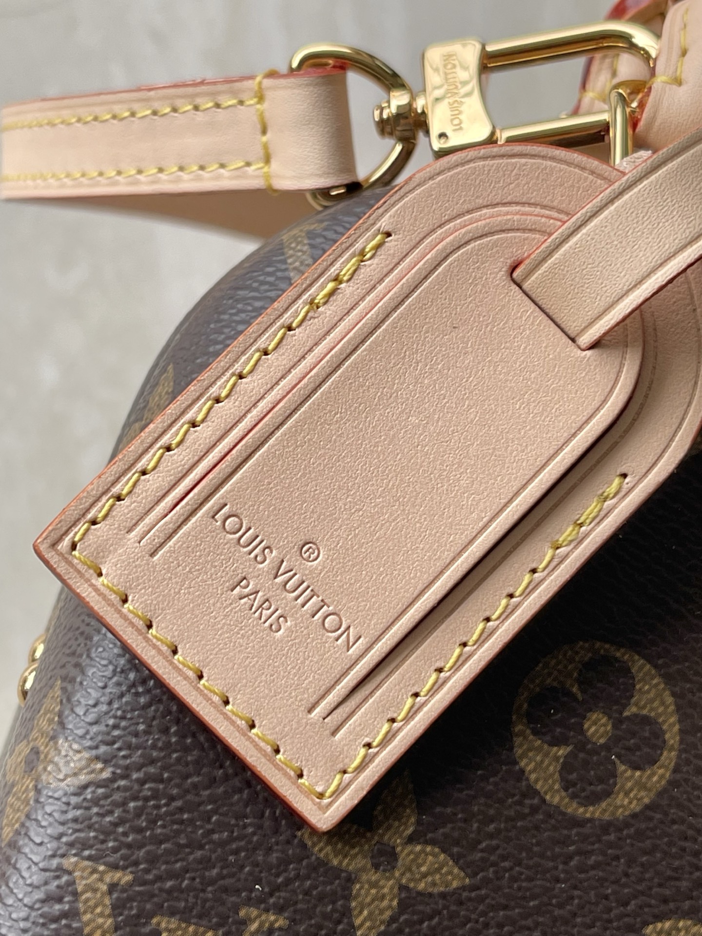 LV 高仿 Monogram 老花 Petite Malle 小硬箱手提包 迷你斜背包| 10 LV 高仿 Monogram 老花 Petite Malle 小硬箱手提包 迷你斜背包
