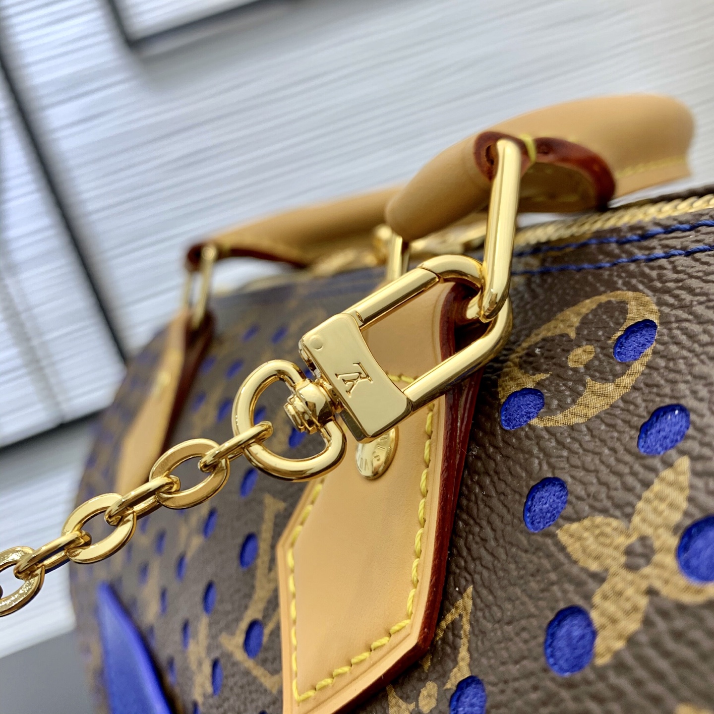 LV A貨 Speedy Monogram 藍色鏤空老花手提包 大容量肩背包| 20 LV A貨 Speedy Monogram 藍色鏤空老花手提包 大容量肩背包