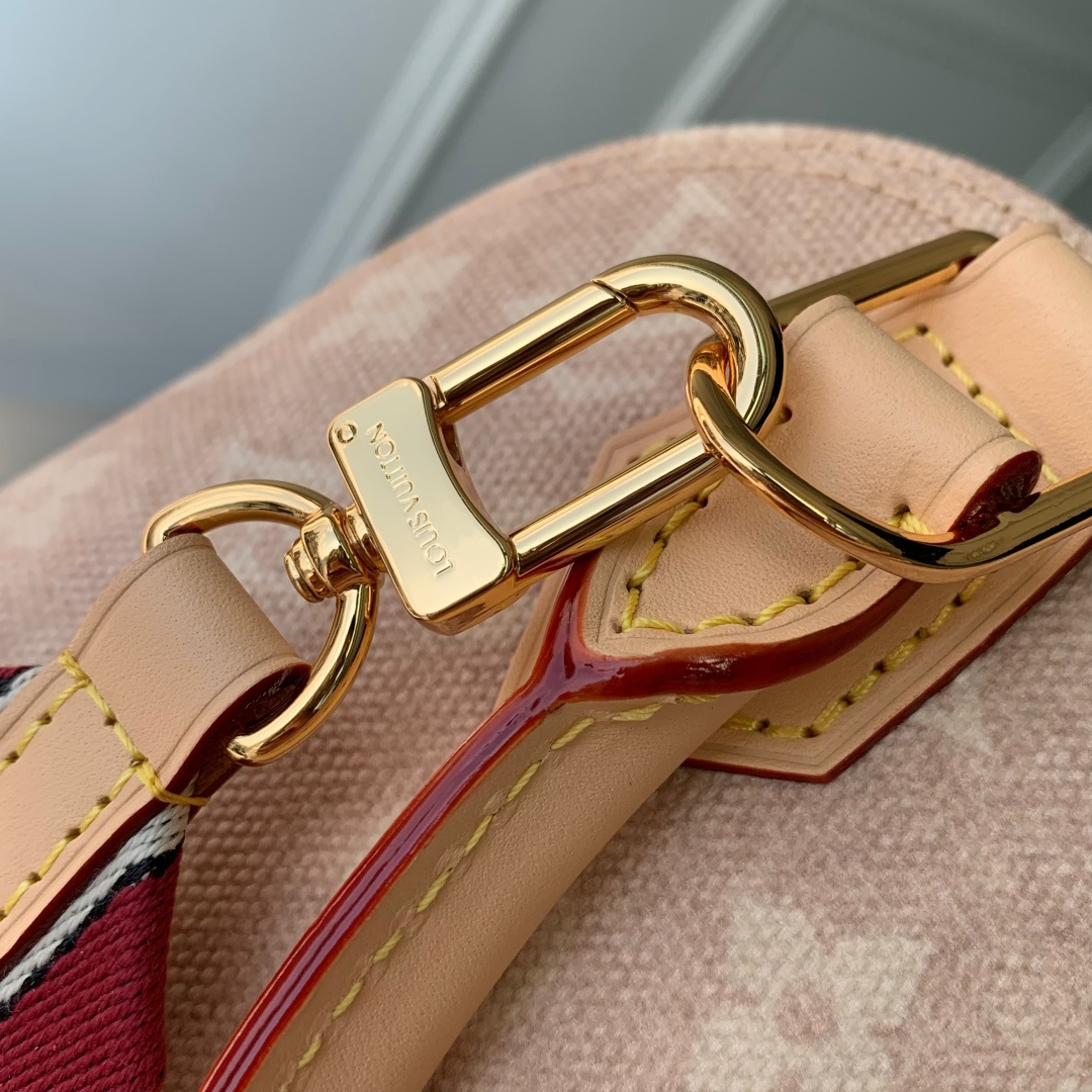 LV A貨 Alma Monogram 淺粉老花貝殼包 寬肩帶手提斜背女包| 10 LV A貨 Alma Monogram 淺粉老花貝殼包 寬肩帶手提斜背女包