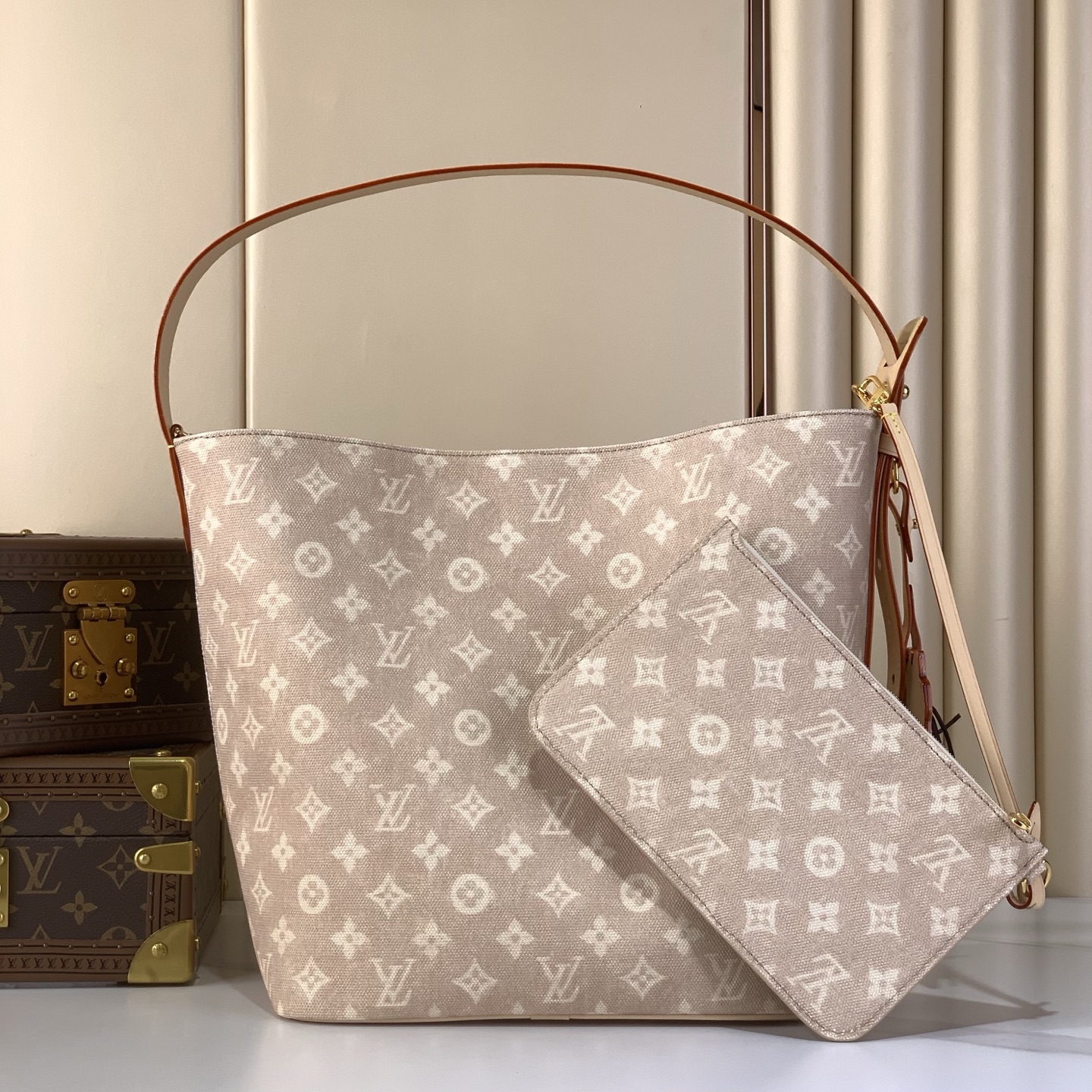 LV 高仿 CarryAll Monogram 淺粉老花大容量水桶包 女士單肩包| 13 LV 高仿 CarryAll Monogram 淺粉老花大容量水桶包 女士單肩包