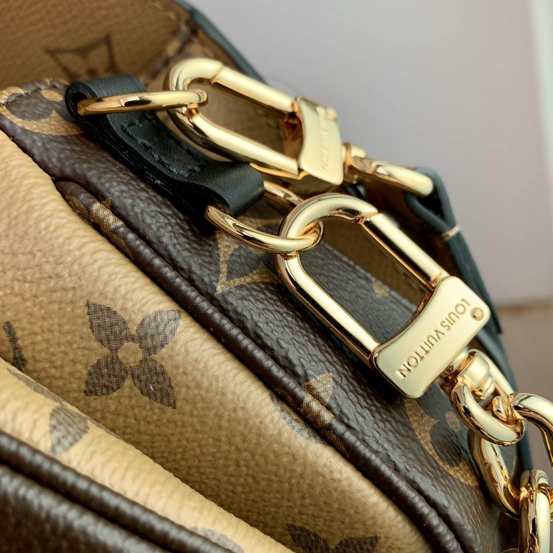 LV 高仿 Monogram 雙色老花鏈條斜背包 金扣翻蓋女士單肩包