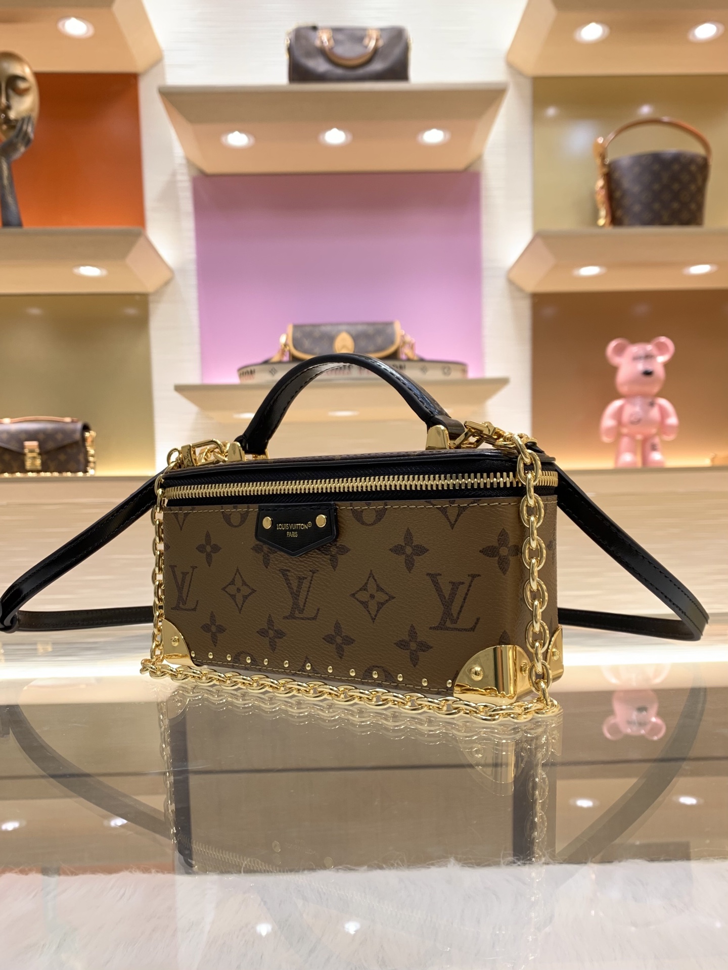 LV 原單 Monogram Vanity Case 老花化妝箱包 黑色皮革鏈條斜背包| 14 LV 原單 Monogram Vanity Case 老花化妝箱包 黑色皮革鏈條斜背包