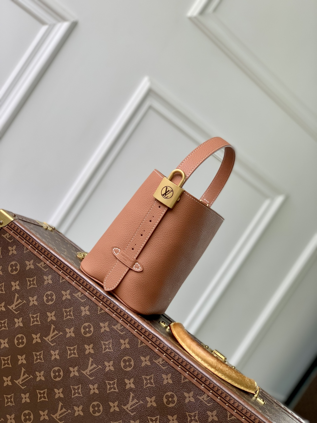 LV 一比一 棕色粒面皮革水桶包 Monogram老花小包女士單肩包| 12 LV 一比一 棕色粒面皮革水桶包 Monogram老花小包女士單肩包