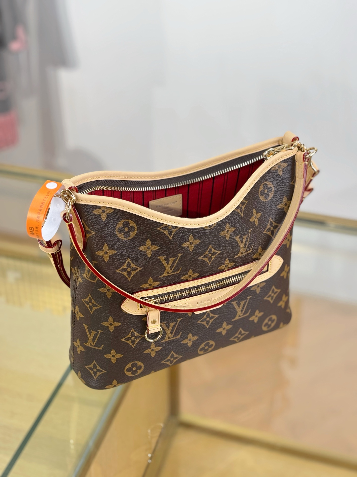 LV高仿Monogram老花腋下包 復古焦糖色肩帶女士單肩包