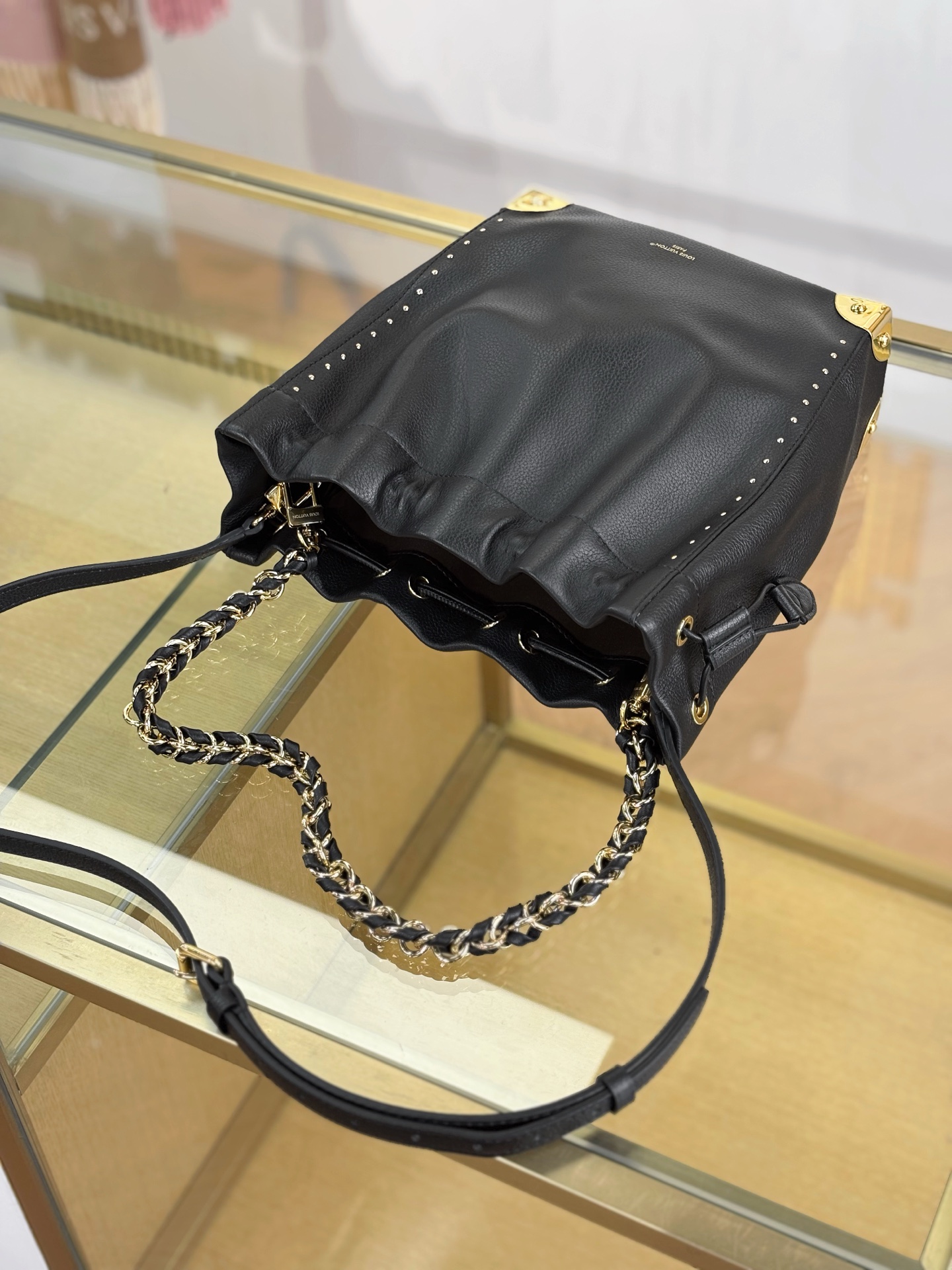 LV高仿米灰色Monogram Empreinte皮革小方包 手提斜背女包| 11 LV高仿米灰色Monogram Empreinte皮革小方包 手提斜背女包