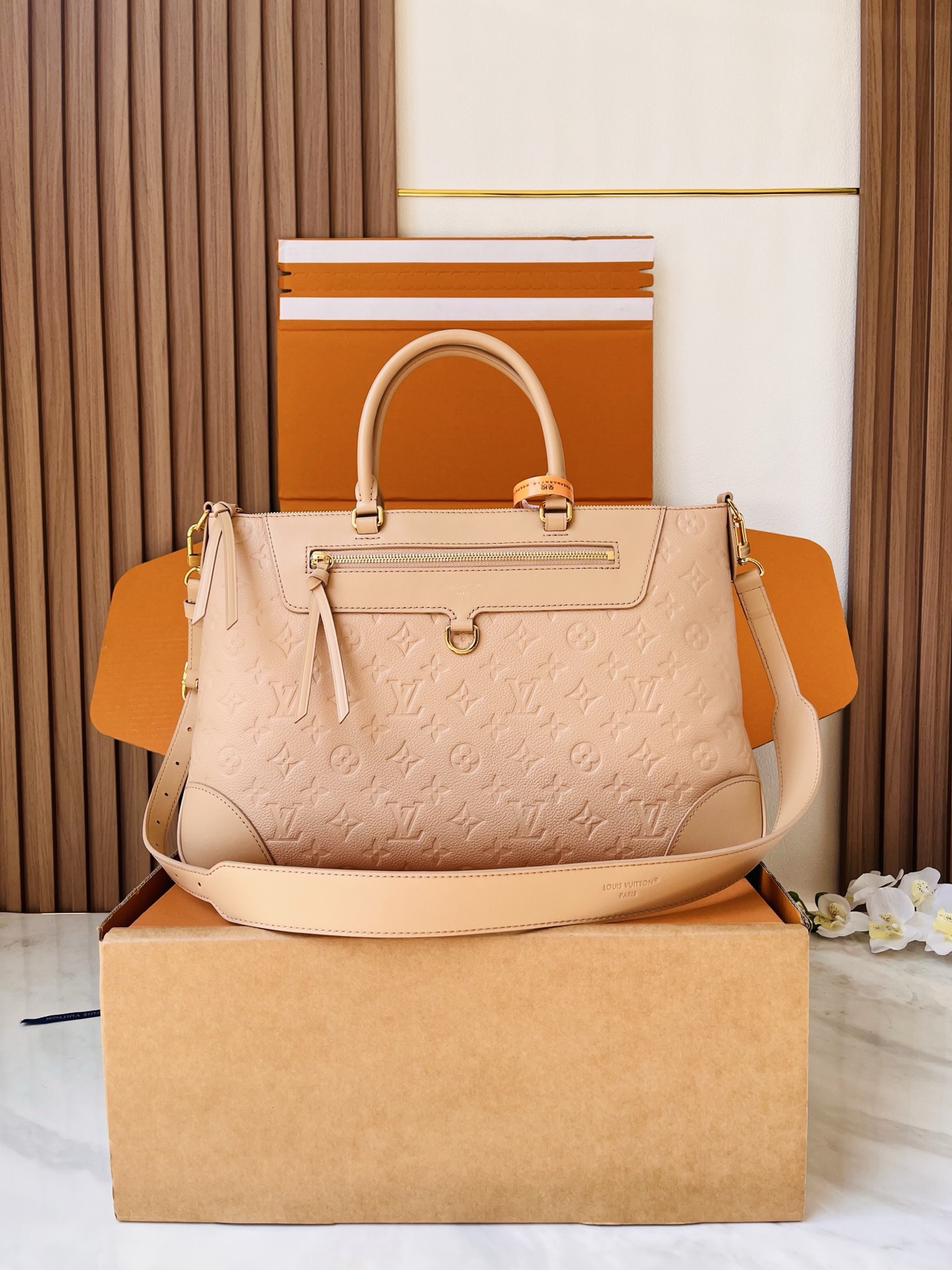 LV一比一裸粉色Monogram Empreinte大號手提包 女士通勤斜背包
