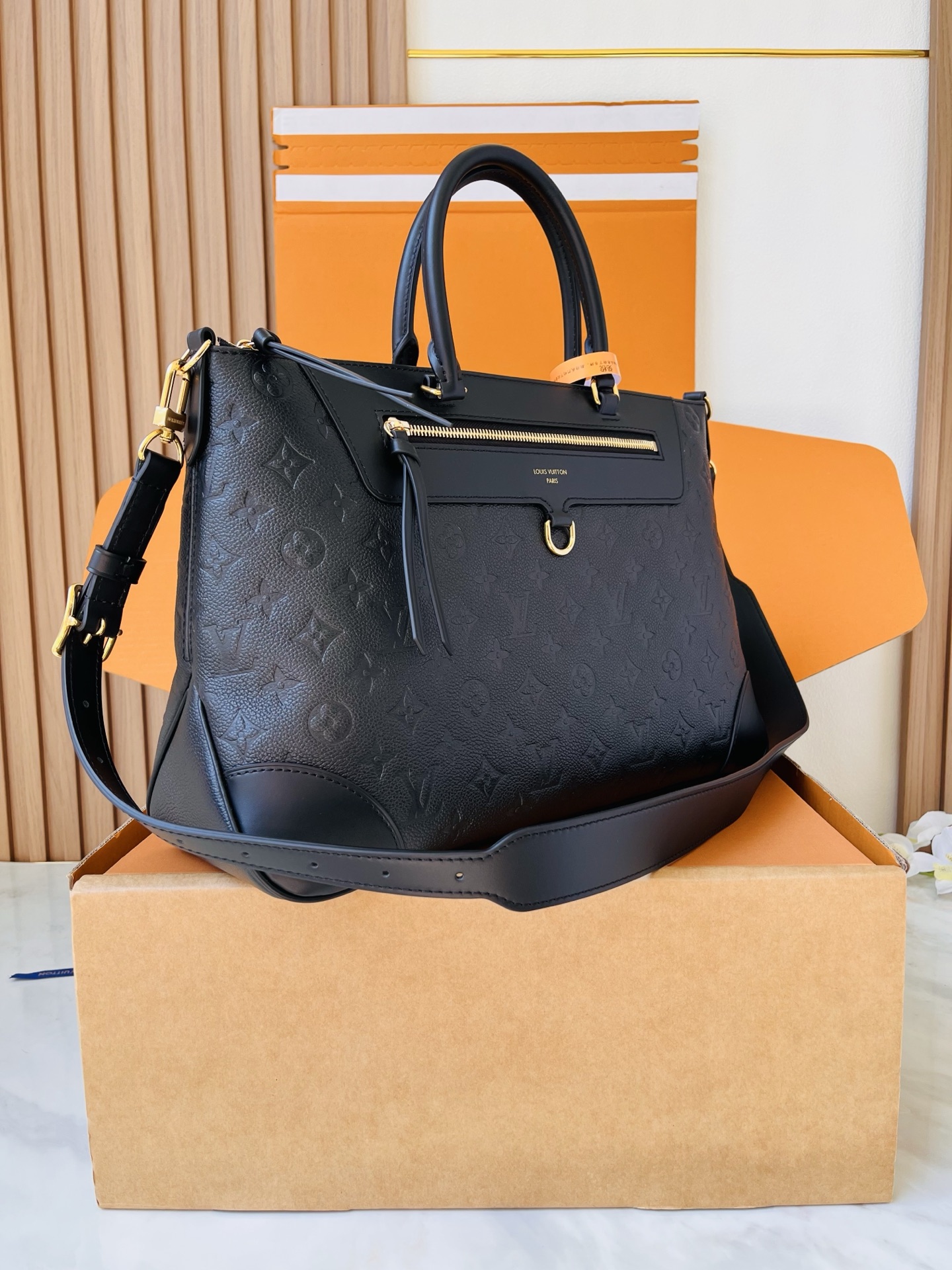 LV原單黑色Monogram Empreinte大號手提包 女士皮革通勤斜背包| 13 LV原單黑色Monogram Empreinte大號手提包 女士皮革通勤斜背包
