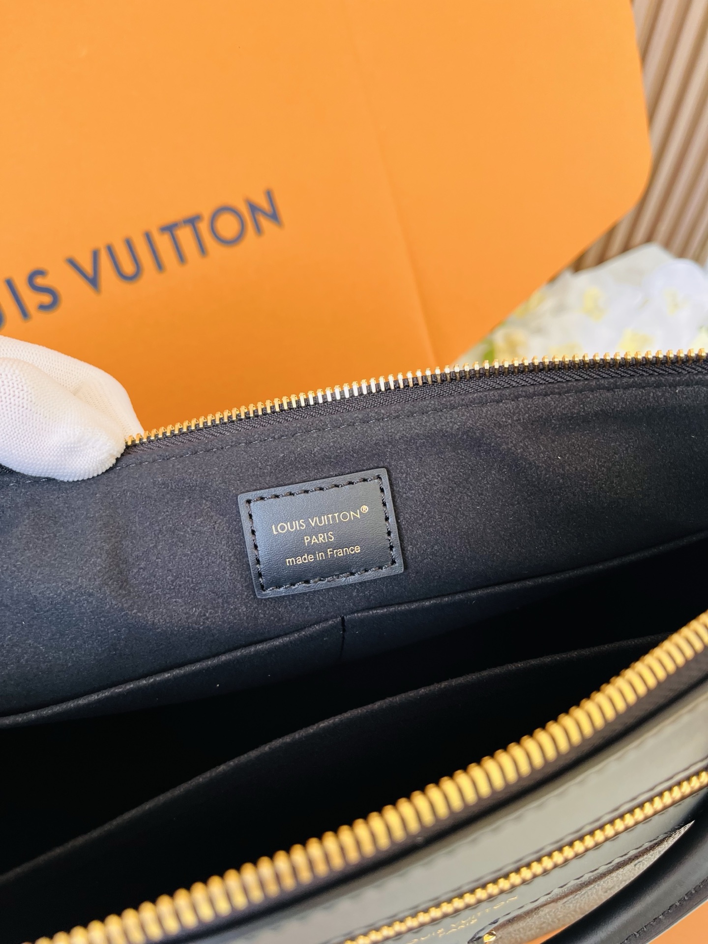 LV原單黑色Monogram Empreinte大號手提包 女士皮革通勤斜背包| 7 LV原單黑色Monogram Empreinte大號手提包 女士皮革通勤斜背包