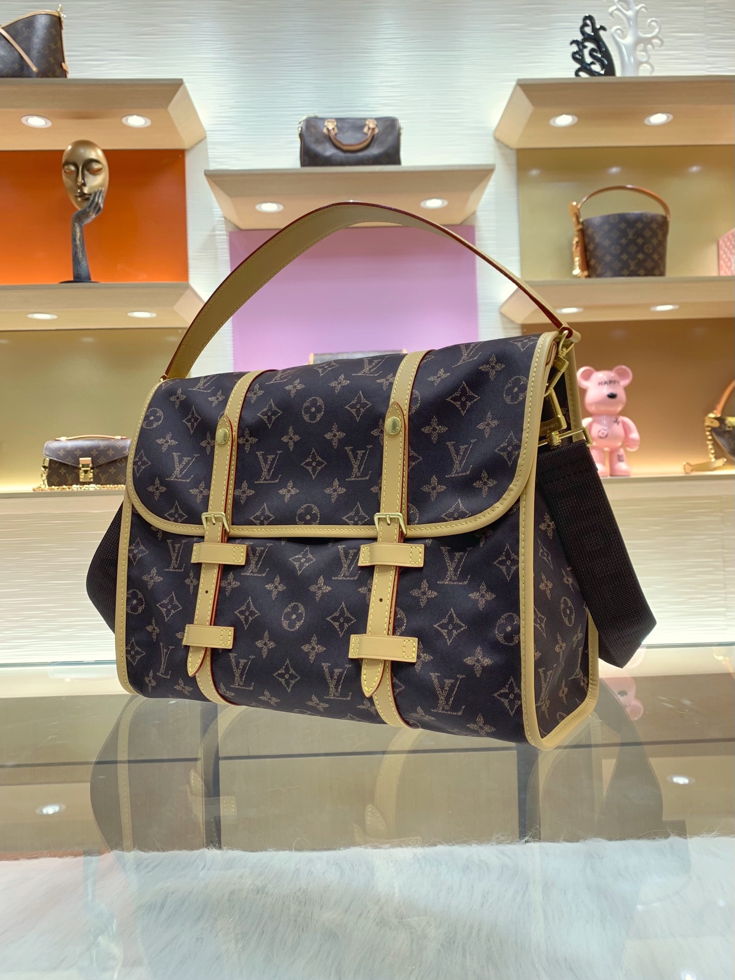 LV高仿Monogram老花郵差包 經典帆布大容量男士單肩斜背包| 11 LV高仿Monogram老花郵差包 經典帆布大容量男士單肩斜背包