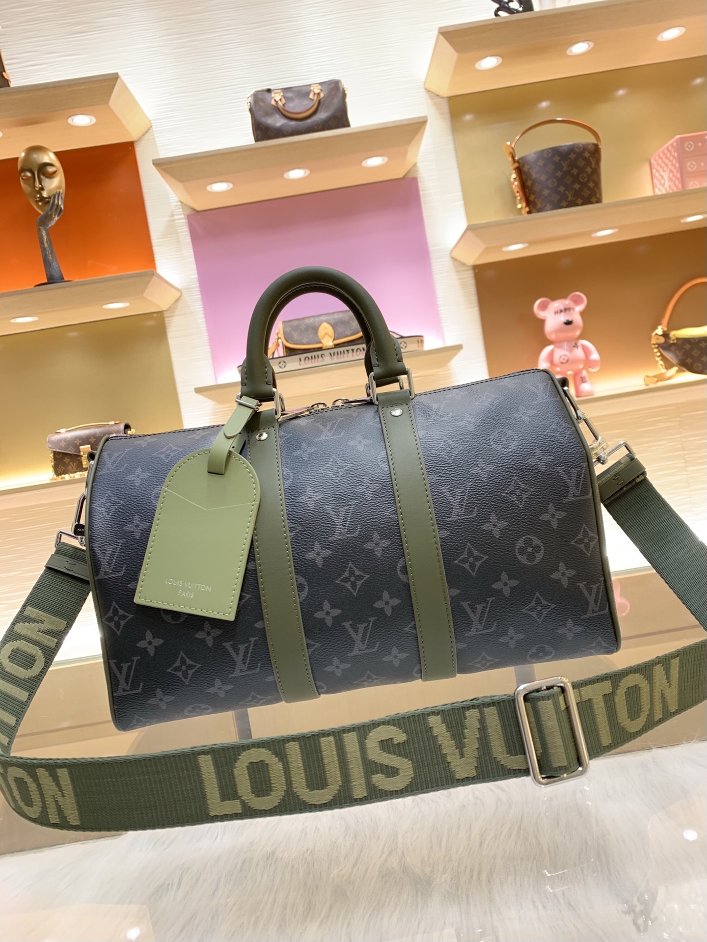 LV A貨男女款Keepall黑灰老花旅行袋軍綠拼接大容量2026休閒旅行款| 2 LV A貨男女款Keepall黑灰老花旅行袋軍綠拼接大容量2026休閒旅行款