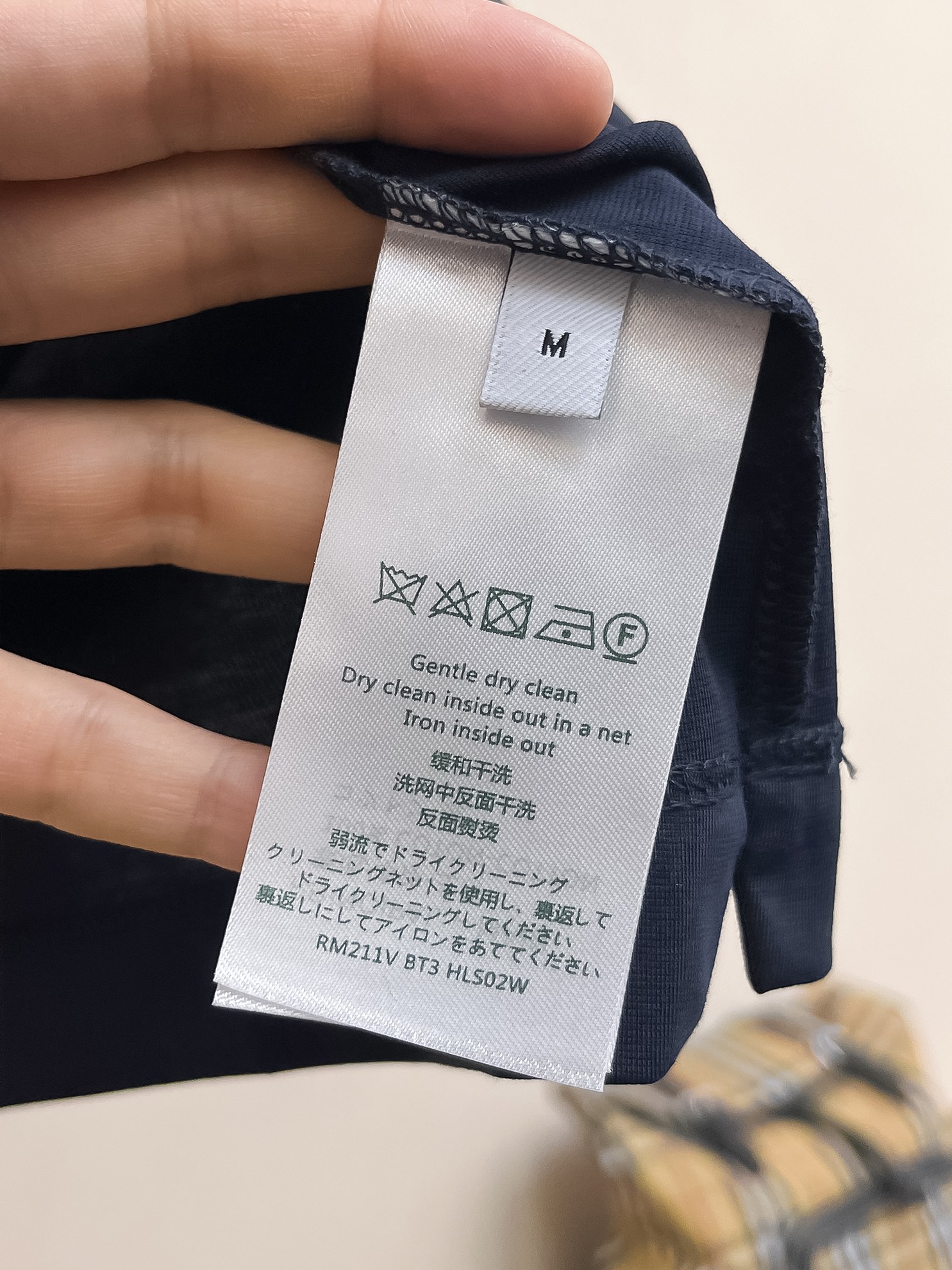 原單LV男士短袖Polo衫 深藍色字母Logo翻領上衣| 15 原單LV男士短袖Polo衫 深藍色字母Logo翻領上衣