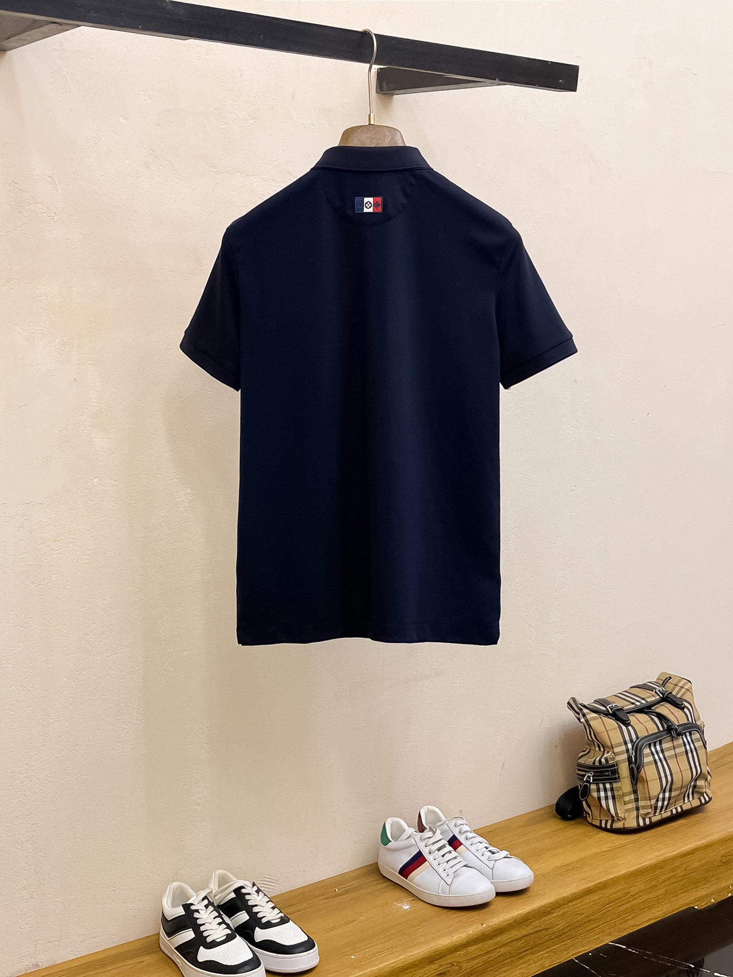 原單LV男士短袖Polo衫 深藍色字母Logo翻領上衣| 14 原單LV男士短袖Polo衫 深藍色字母Logo翻領上衣