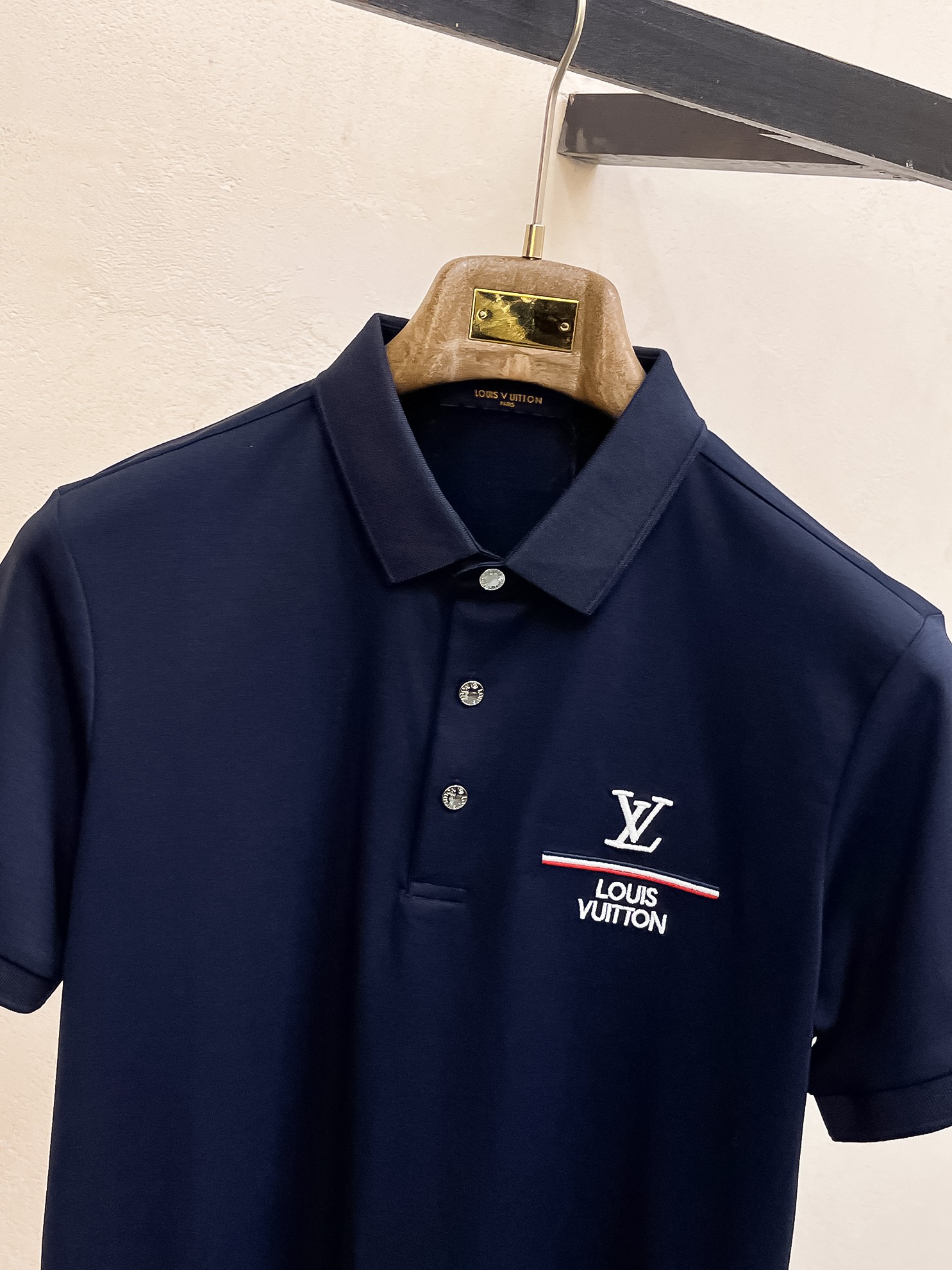 原單LV男士短袖Polo衫 深藍色字母Logo翻領上衣| 13 原單LV男士短袖Polo衫 深藍色字母Logo翻領上衣