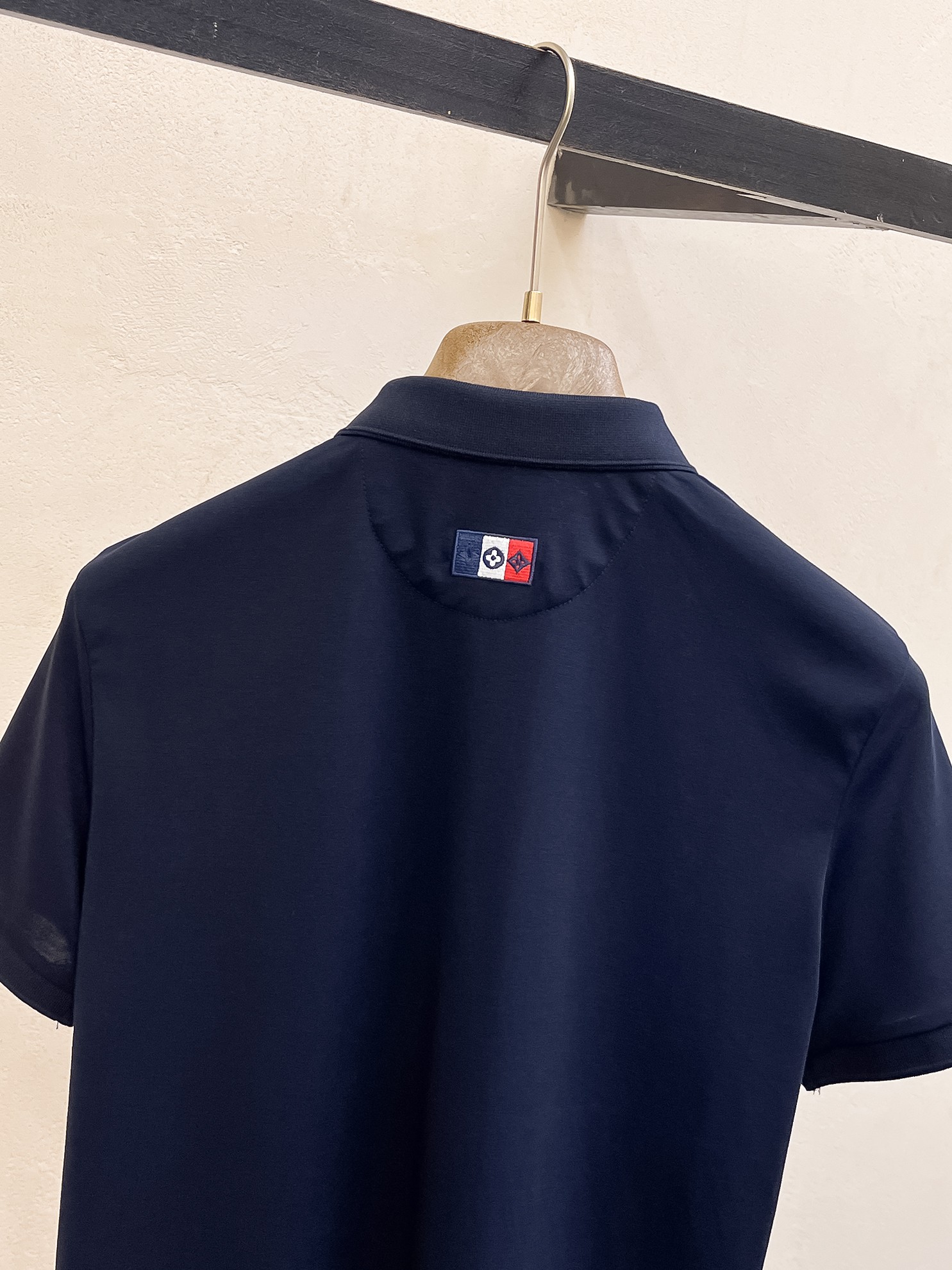 原單LV男士短袖Polo衫 深藍色字母Logo翻領上衣| 12 原單LV男士短袖Polo衫 深藍色字母Logo翻領上衣