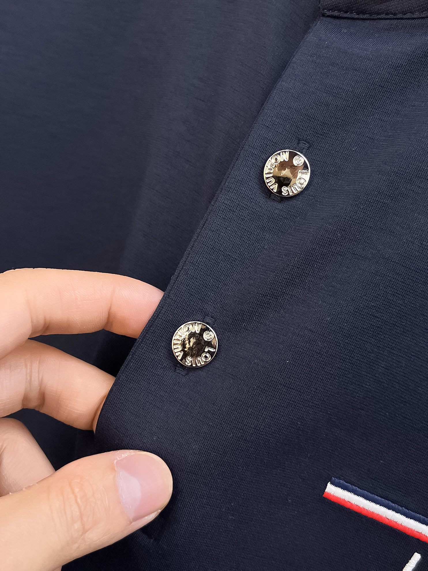 原單LV男士短袖Polo衫 深藍色字母Logo翻領上衣| 9 原單LV男士短袖Polo衫 深藍色字母Logo翻領上衣