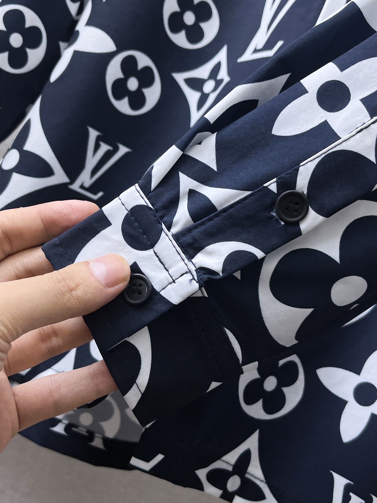 LV一比一滿印Monogram長袖襯衫 男士經典印花襯衣| 8 LV一比一滿印Monogram長袖襯衫 男士經典印花襯衣