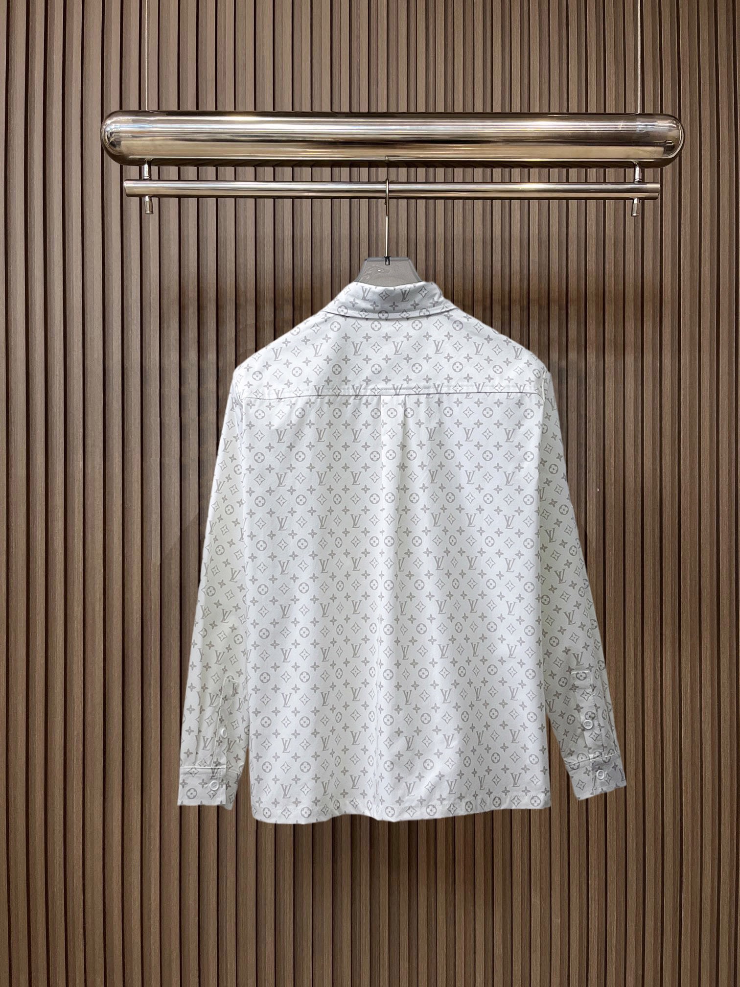 LV高仿淺灰Monogram滿印長袖襯衫 男士休閒百搭襯衣| 7 LV高仿淺灰Monogram滿印長袖襯衫 男士休閒百搭襯衣