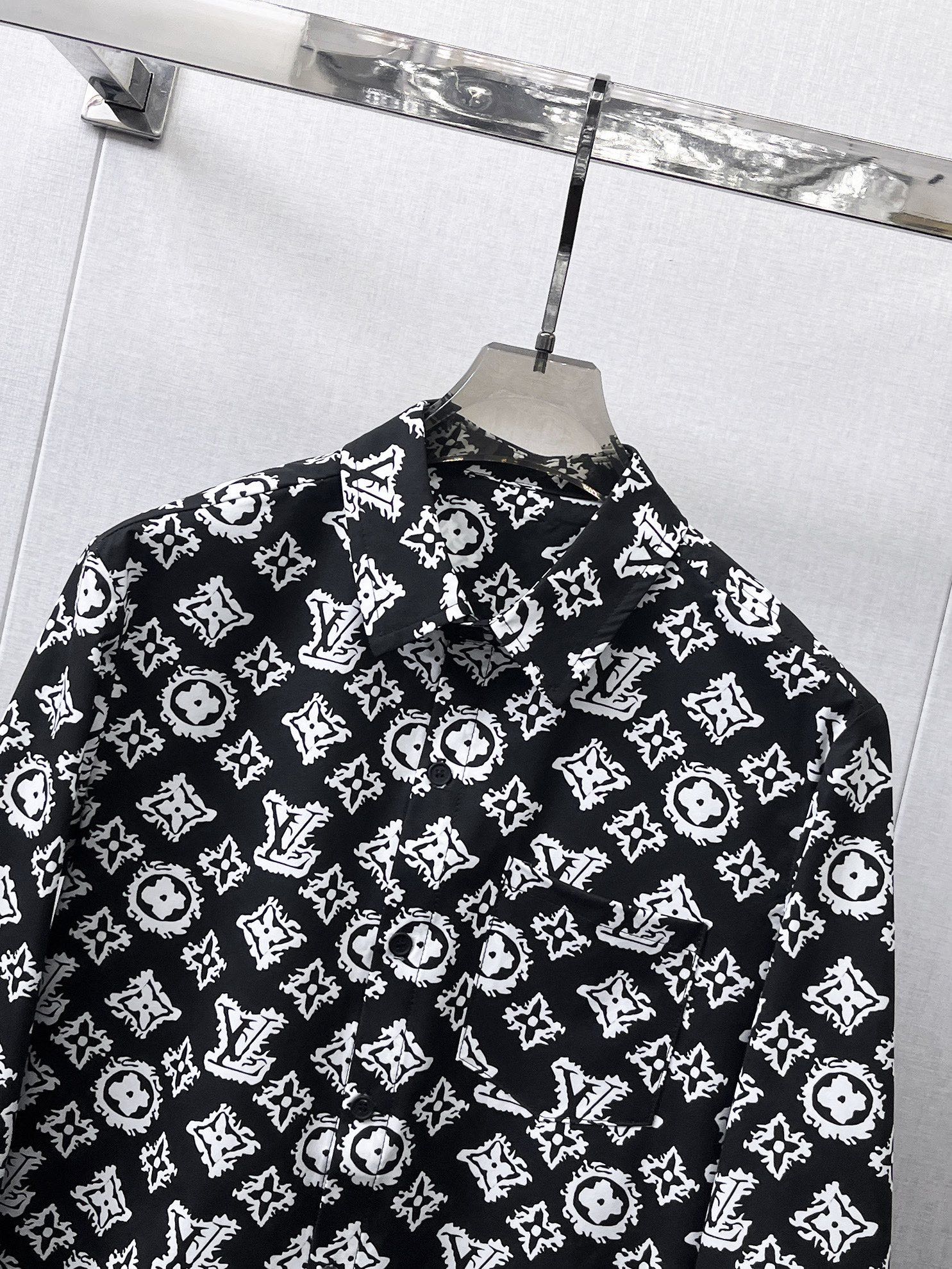 LV原單黑底白Monogram長袖襯衫 男士百搭印花襯衣| 8 LV原單黑底白Monogram長袖襯衫 男士百搭印花襯衣