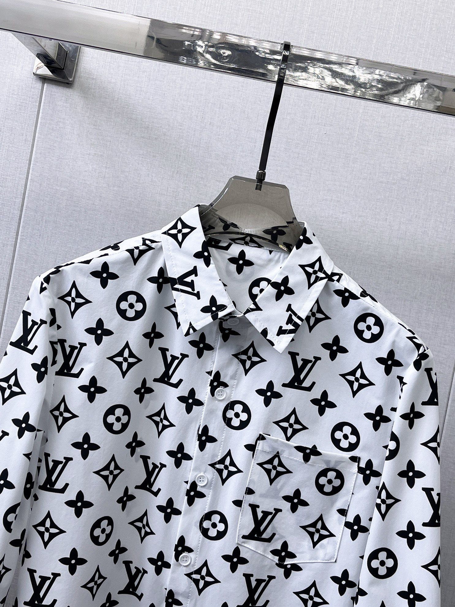 LV A貨白底黑Monogram印花長袖襯衫 男士時尚襯衣| 9 LV A貨白底黑Monogram印花長袖襯衫 男士時尚襯衣
