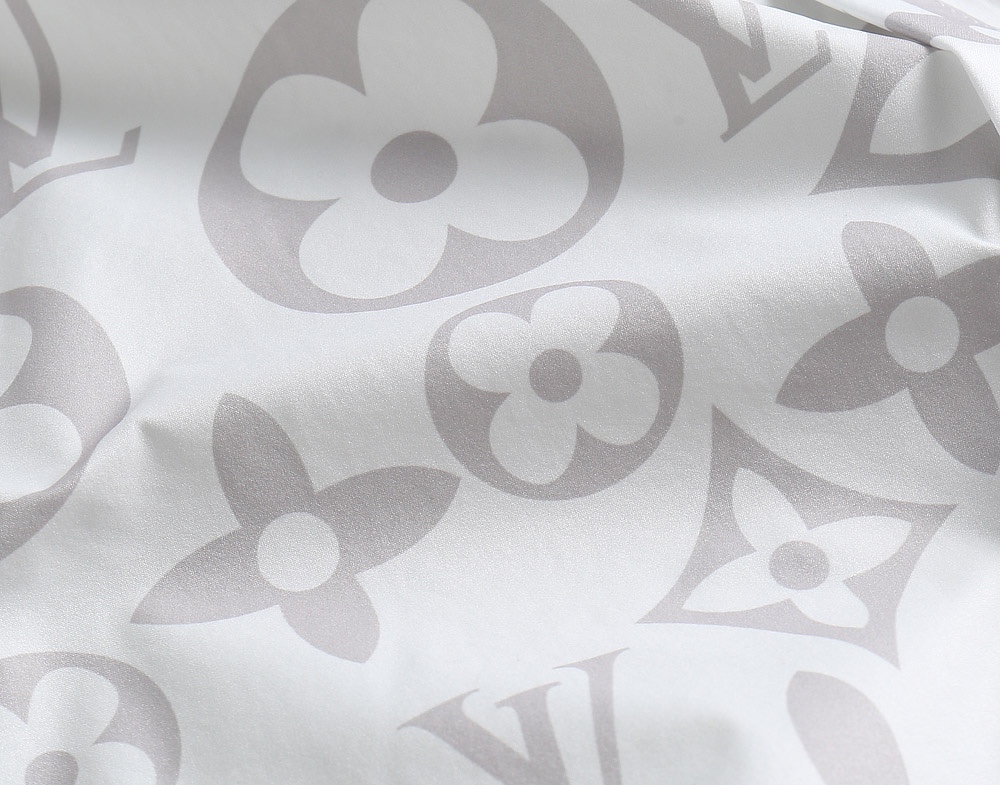 高仿LV男士襯衫 白灰色Oversize Monogram長袖襯衣| 8 高仿LV男士襯衫 白灰色Oversize Monogram長袖襯衣