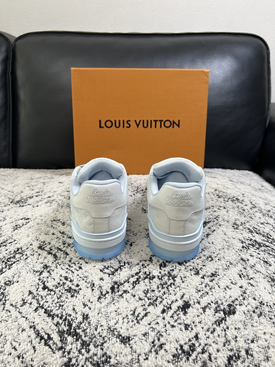 一比一LV Trainer男鞋 米白冰藍Monogram厚底運動鞋| 8 一比一LV Trainer男鞋 米白冰藍Monogram厚底運動鞋