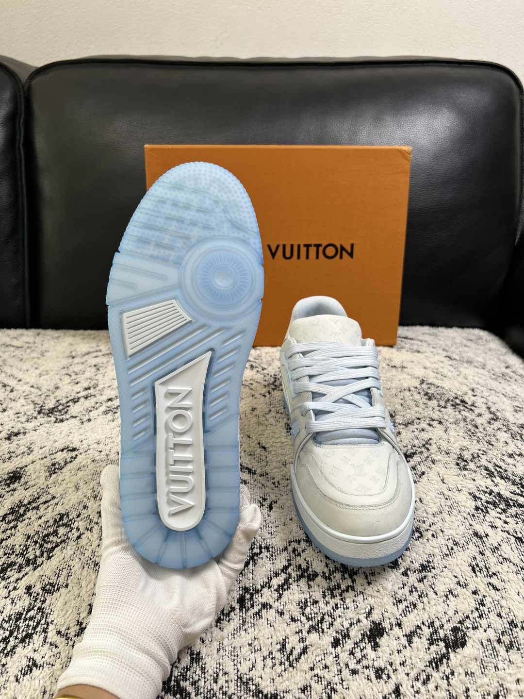 一比一LV Trainer男鞋 米白冰藍Monogram厚底運動鞋| 7 一比一LV Trainer男鞋 米白冰藍Monogram厚底運動鞋