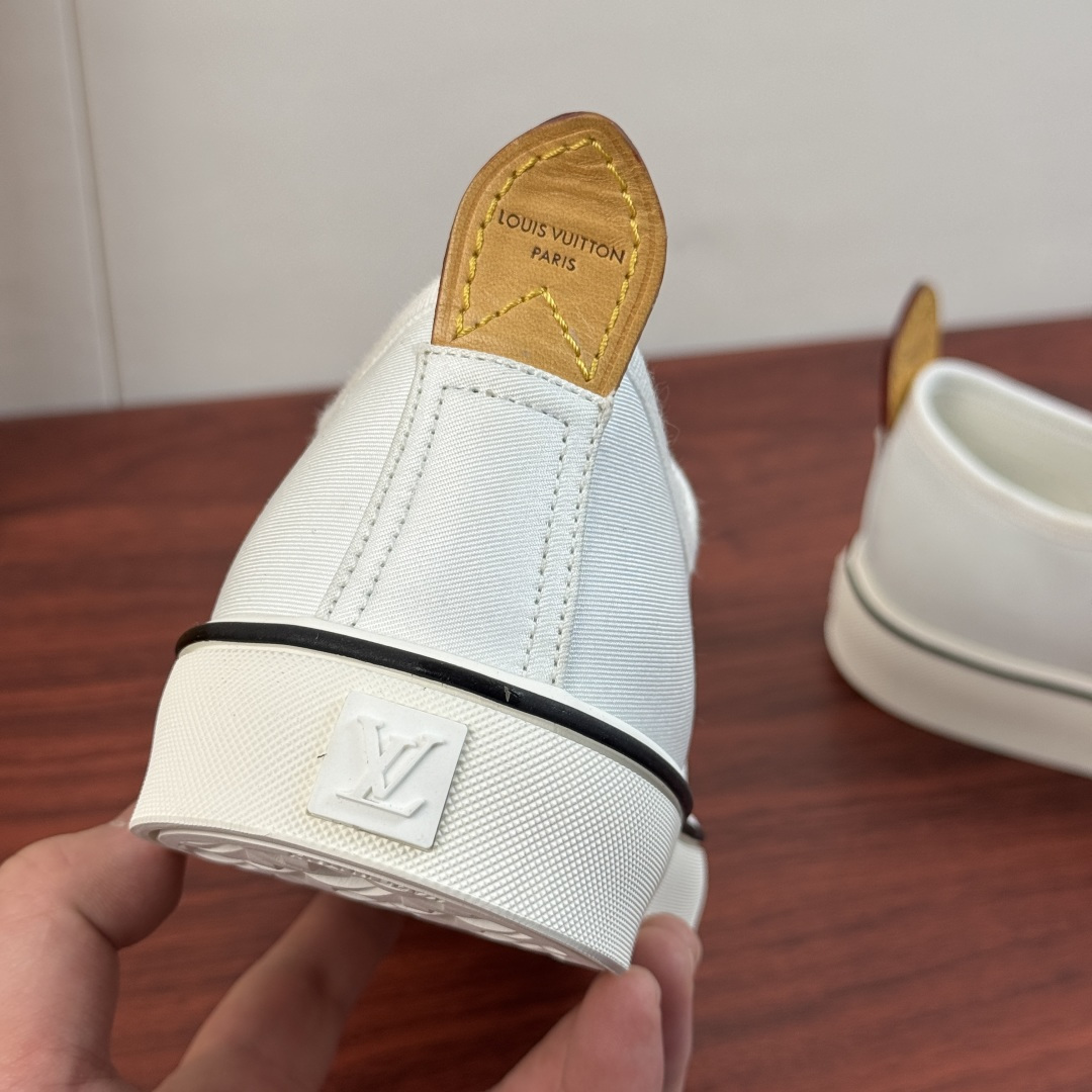 LV 一比一男鞋 純白低筒繫帶帆布休閒鞋百搭款| 8 LV 一比一男鞋 純白低筒繫帶帆布休閒鞋百搭款