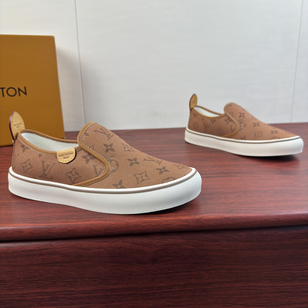 LV 高仿男鞋 棕色 Monogram 印花一腳蹬懶人休閒鞋