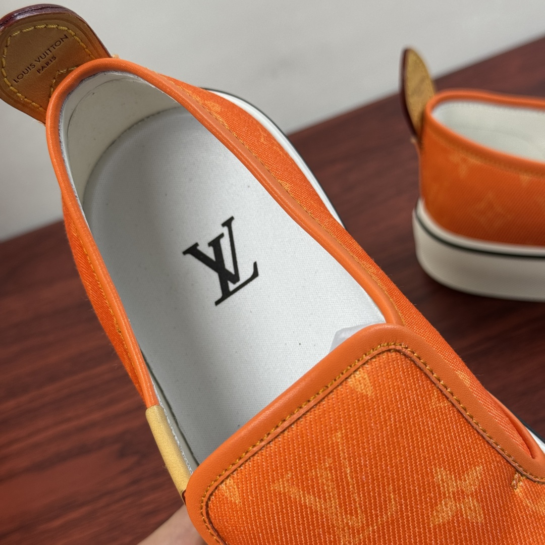 LV 原單男鞋 亮橙色 Monogram 印花一腳蹬休閒懶人鞋
