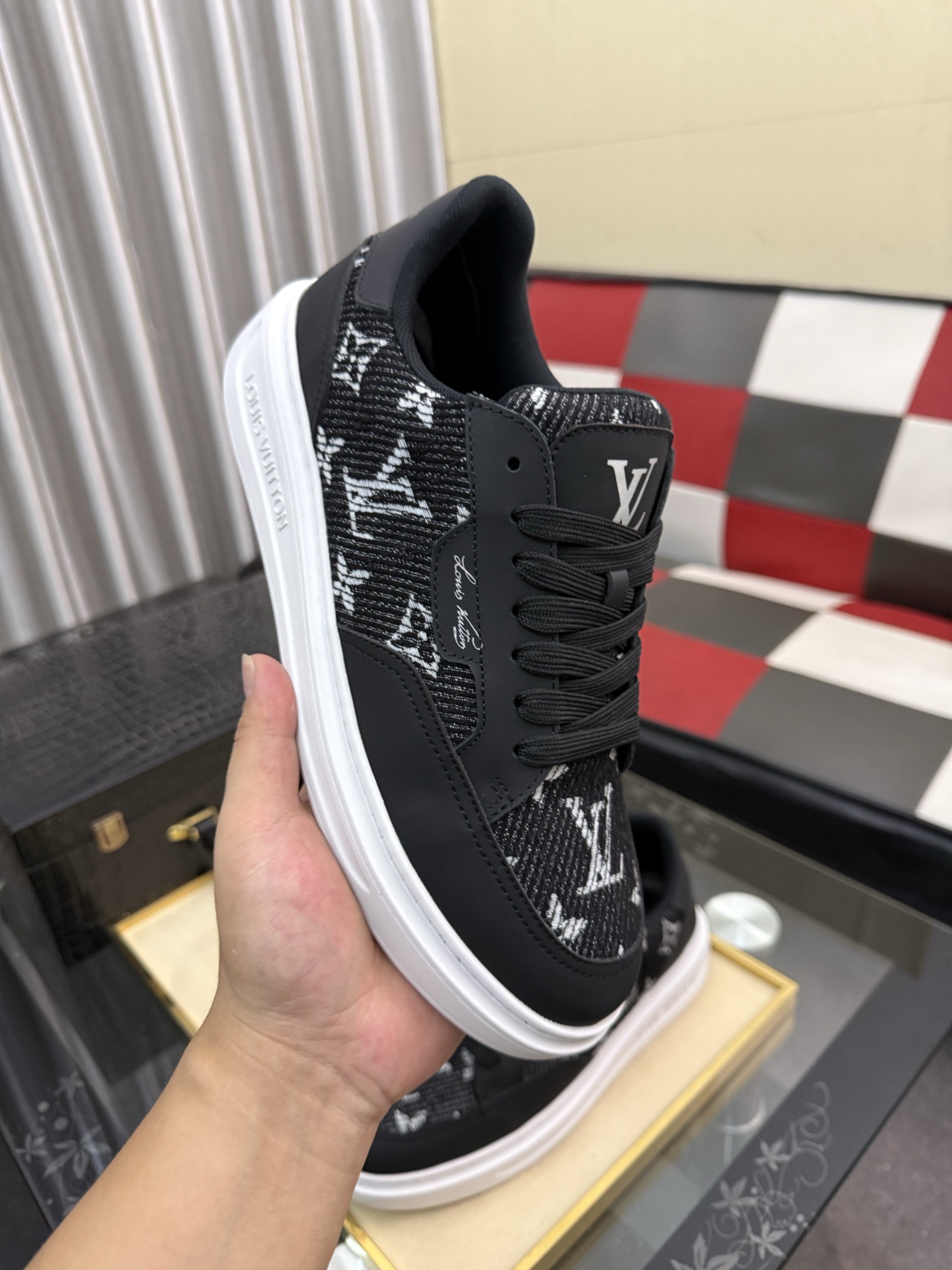 LV A貨男鞋 黑白 Monogram 拼接厚底低筒繫帶休閒鞋| 12 LV A貨男鞋 黑白 Monogram 拼接厚底低筒繫帶休閒鞋