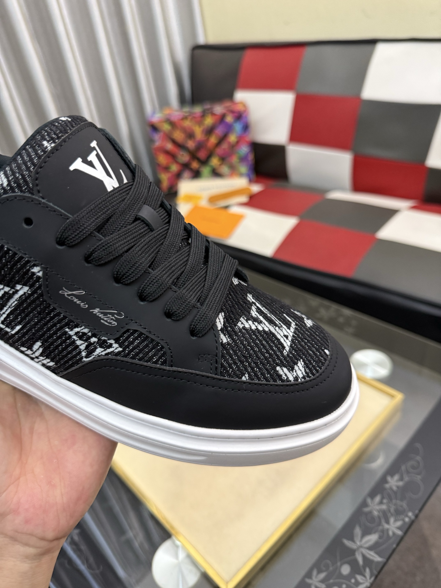 LV A貨男鞋 黑白 Monogram 拼接厚底低筒繫帶休閒鞋| 10 LV A貨男鞋 黑白 Monogram 拼接厚底低筒繫帶休閒鞋