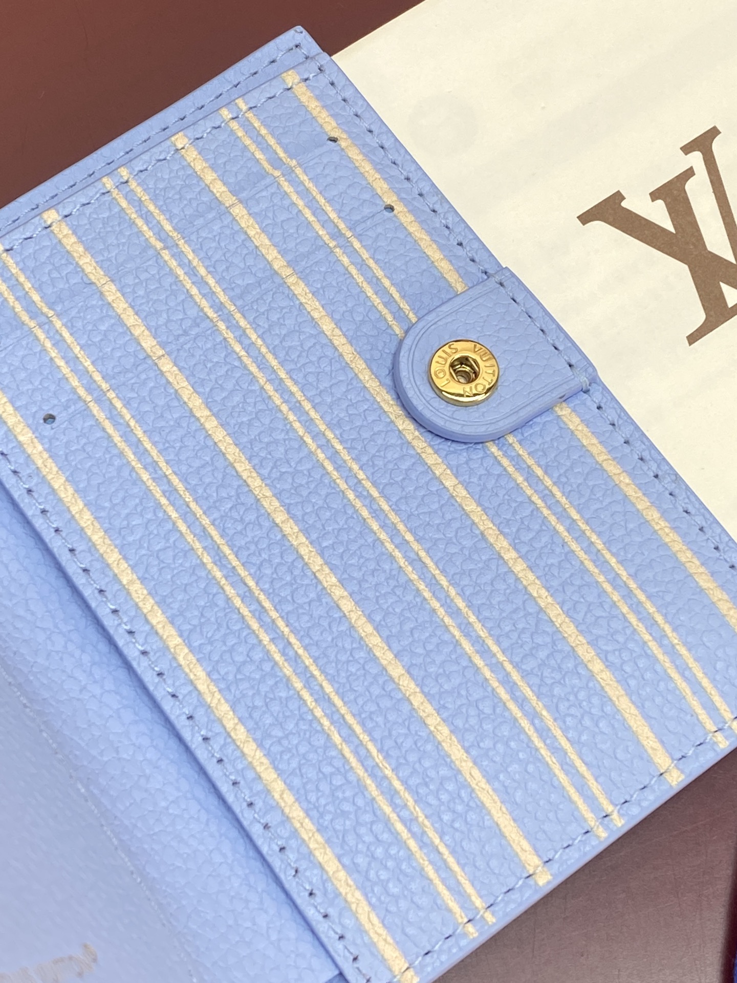 LV一比一 Monogram Empreinte 奶油白短夾 雙色拼接錢包| 11 LV一比一 Monogram Empreinte 奶油白短夾 雙色拼接錢包