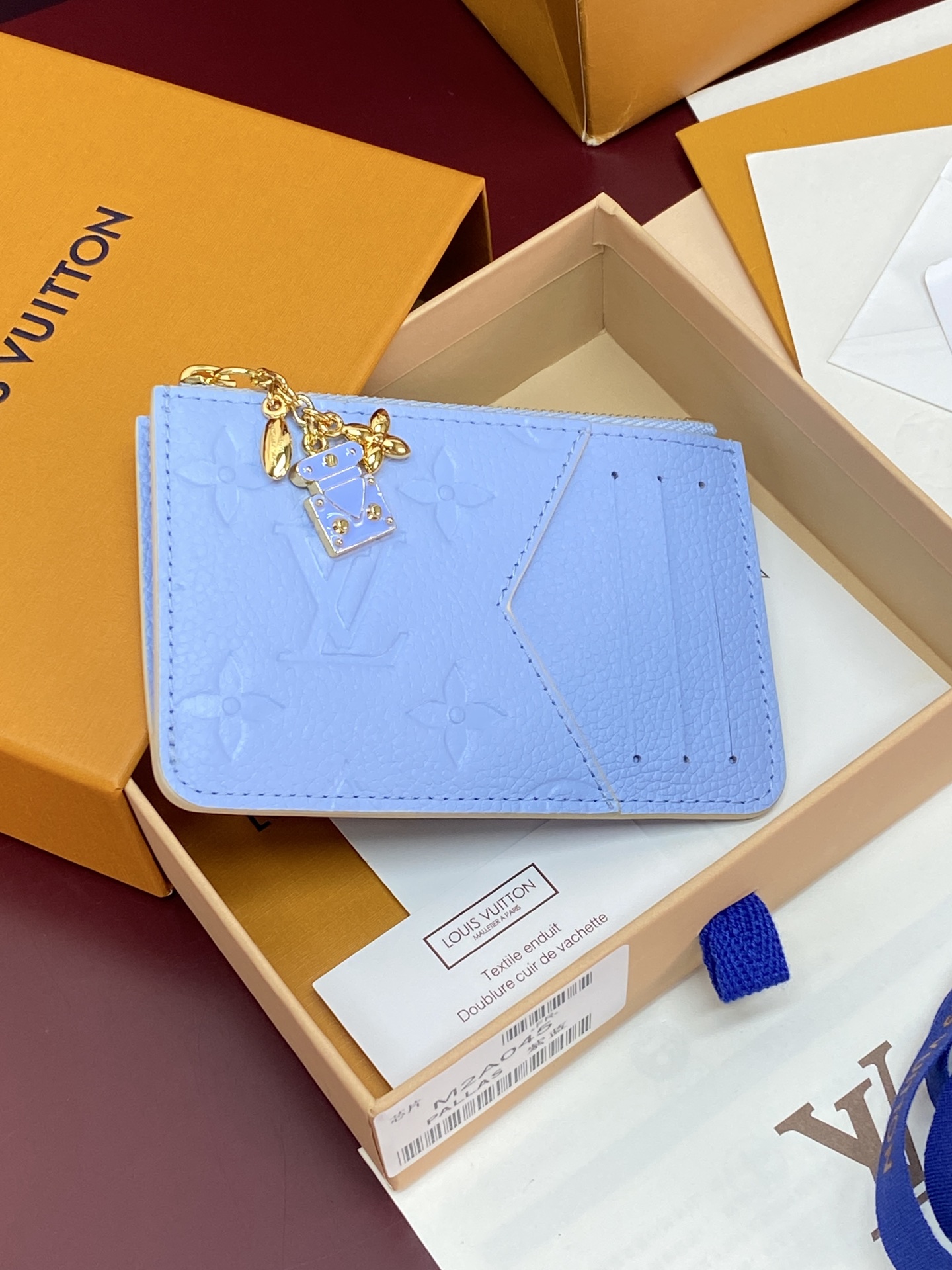 LV原單 Monogram Empreinte 淺藍色拉鍊卡片夾 多卡位零錢包| 11 LV原單 Monogram Empreinte 淺藍色拉鍊卡片夾 多卡位零錢包